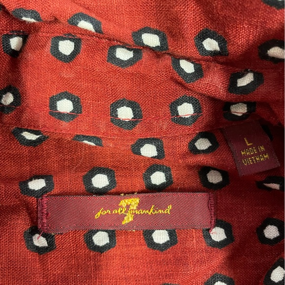 Button down t-shirt - Picture 2 of 4